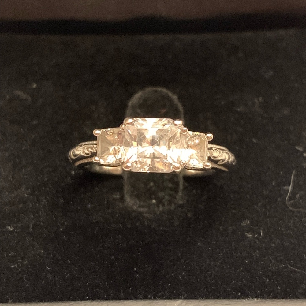 Tacori 3-stone Engagement Ring